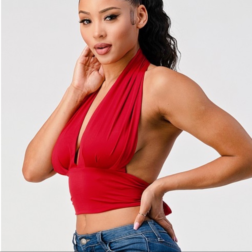 Red halter top ❤️
